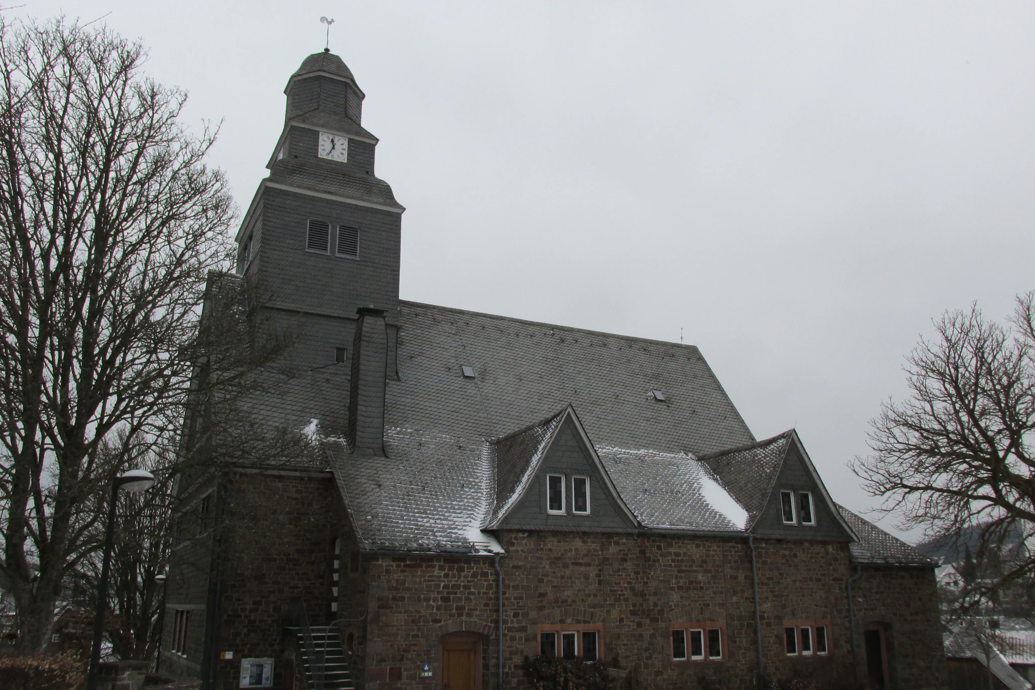 https://jobs-swf.de/wp-content/uploads/2023/06/Erndtebrueck-Kirche.jpg