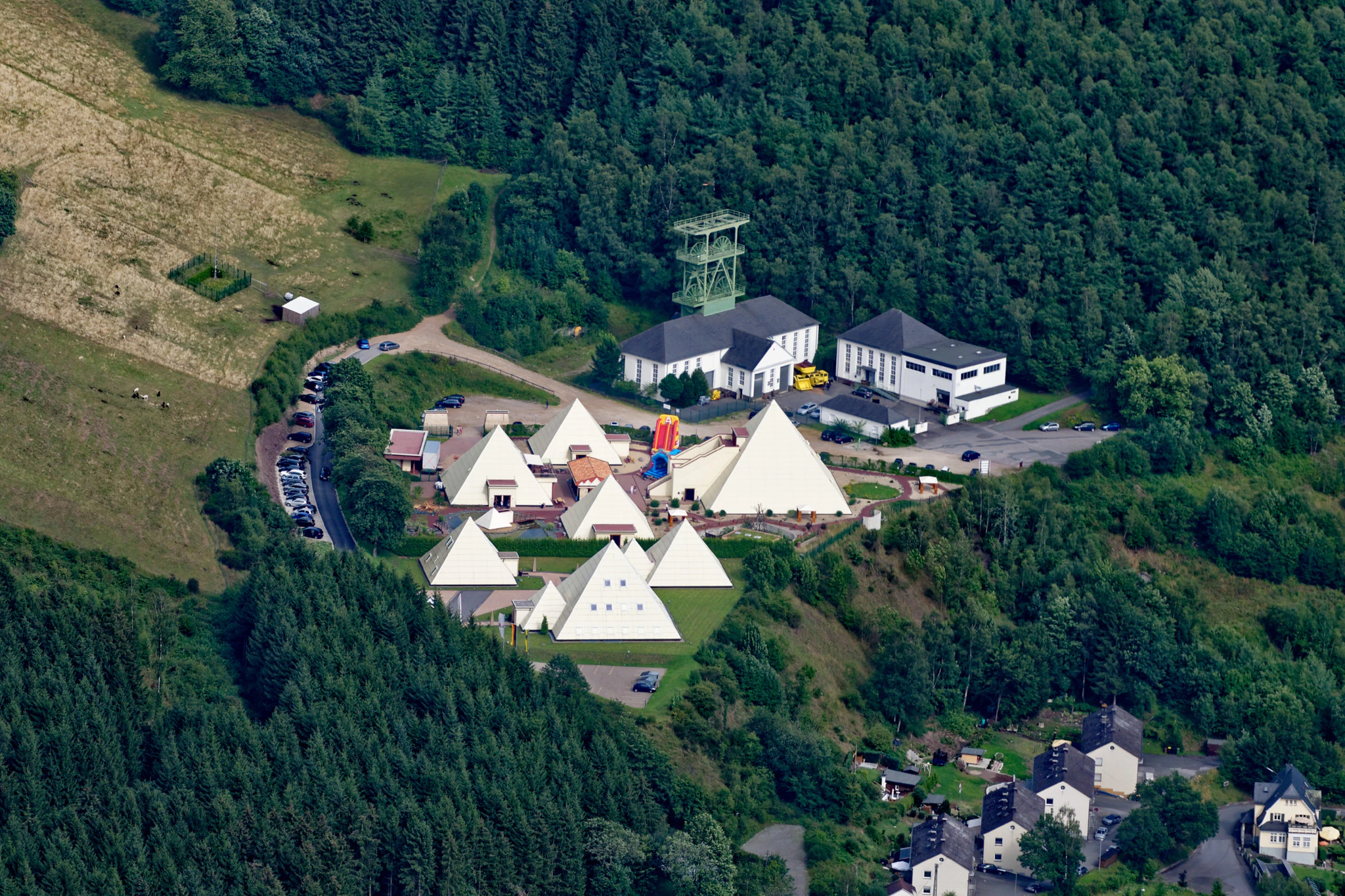 https://jobs-swf.de/wp-content/uploads/2023/06/plettenberg-galileopark.jpg